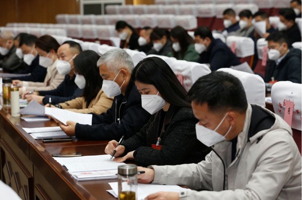 区十八届人大三次会议举行第二次大会9.png