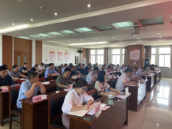 天门镇召开2022年度科级领导班子和领导干部综合考核大会2.jpg