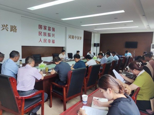 钟鸣镇纪委：廉政提醒为“升学宴”“谢师宴”降温.jpg