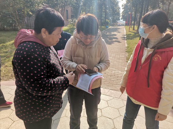 观湖社区2.jpg