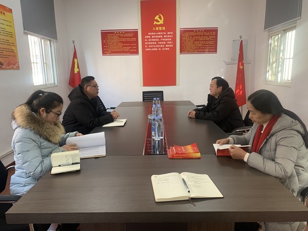 区商务局（投资促进局）访非公企业.jpg