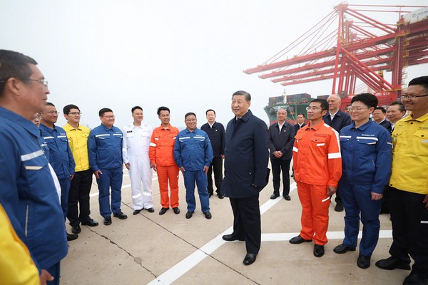 习近平在山东日照市考察调研3.jpg