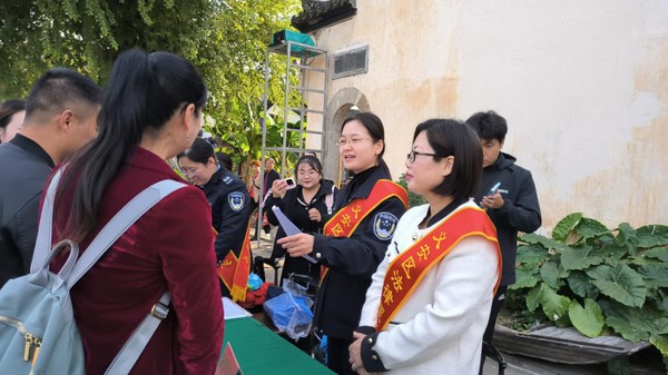 区司法局开展法援乡村活动1.png
